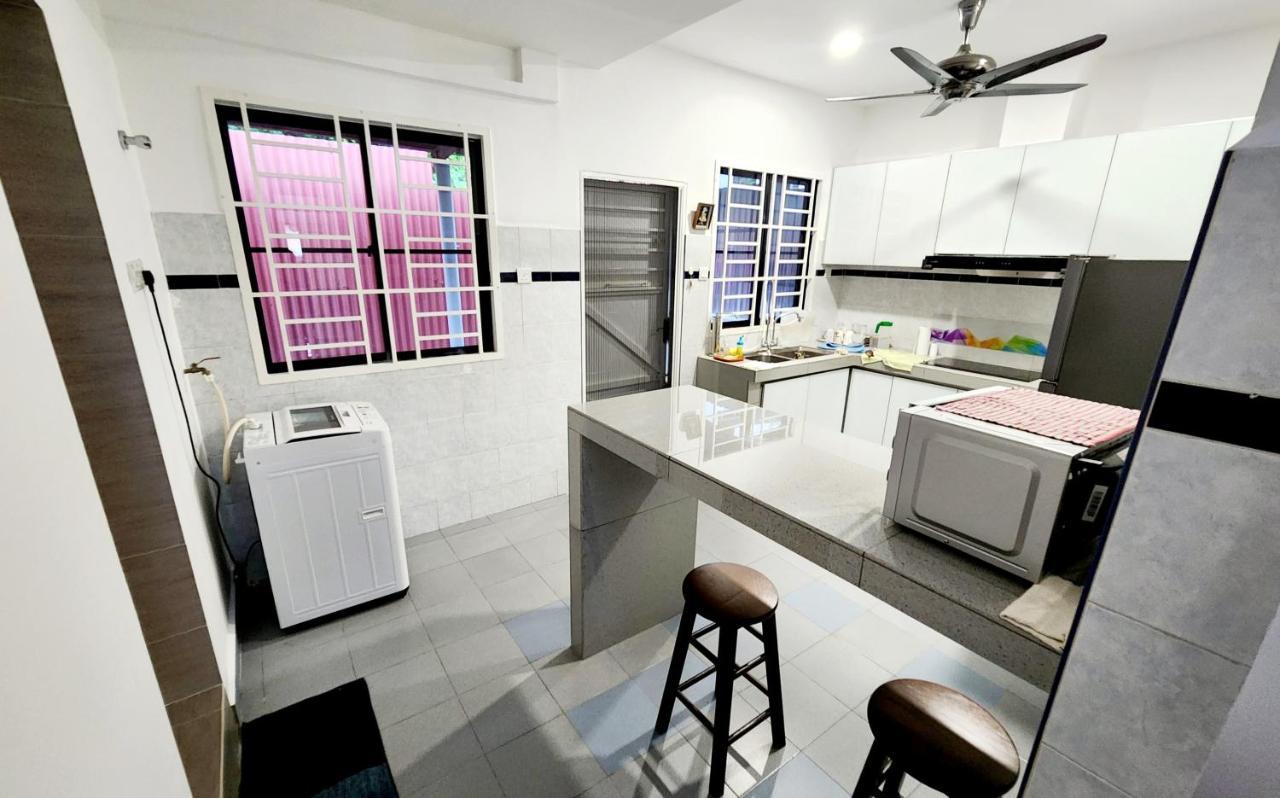 Bk House Melaka Villa Exterior photo